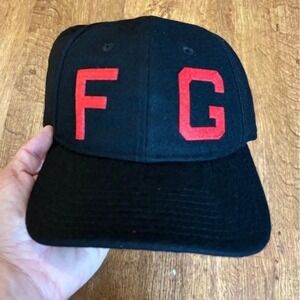 BNWT deadstock Fear of God Essentials x New Era 9FORTY Snapback hat